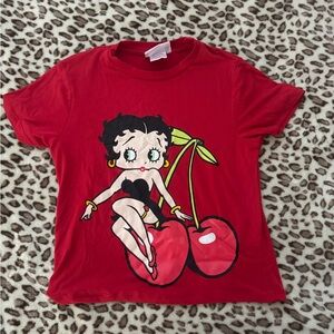 Red Graphic Women's Short Sleeve Tee